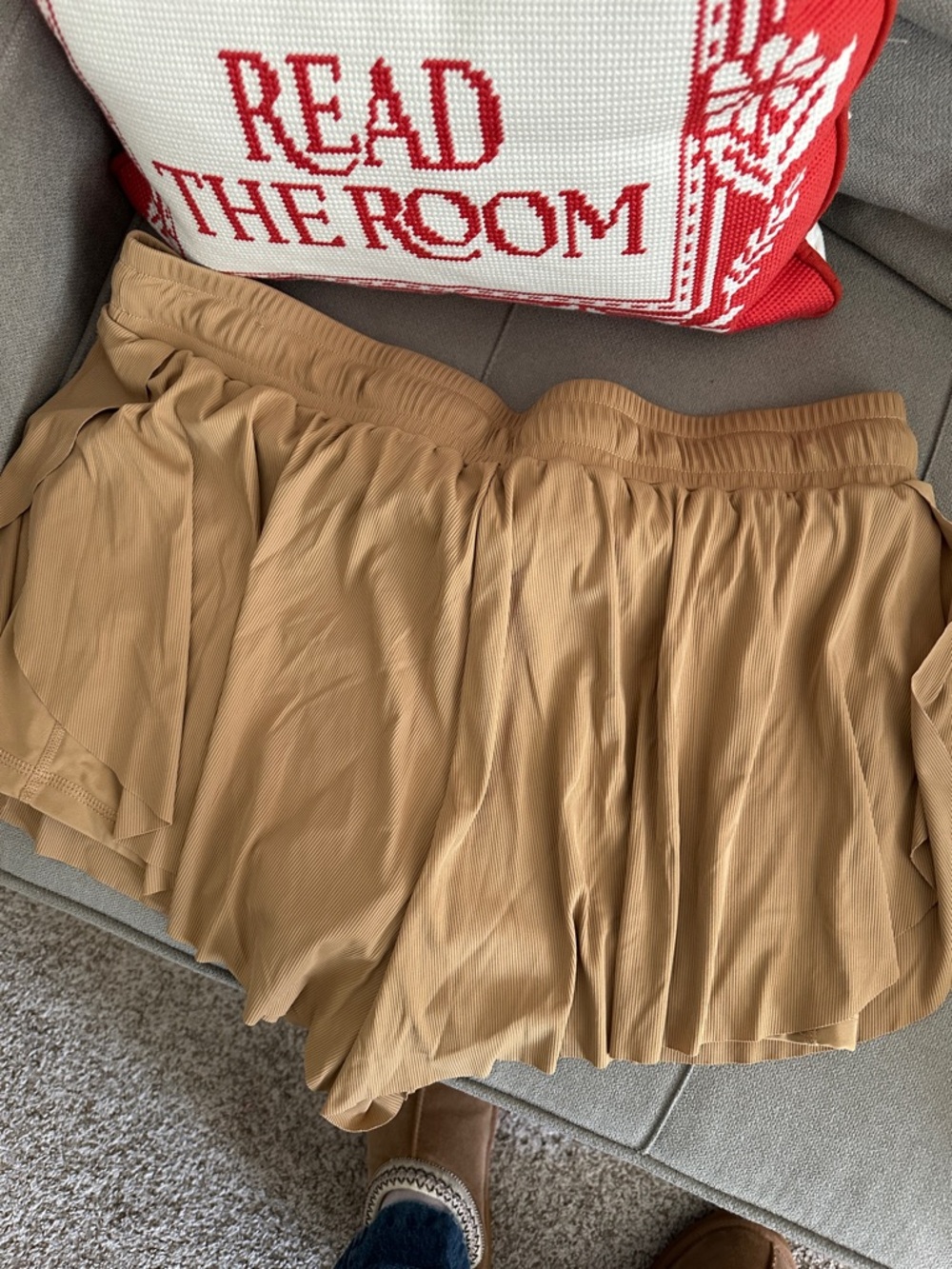 JoyLab XL Tan Athletic Shorts with Drawstring - Picture 3 of 4
